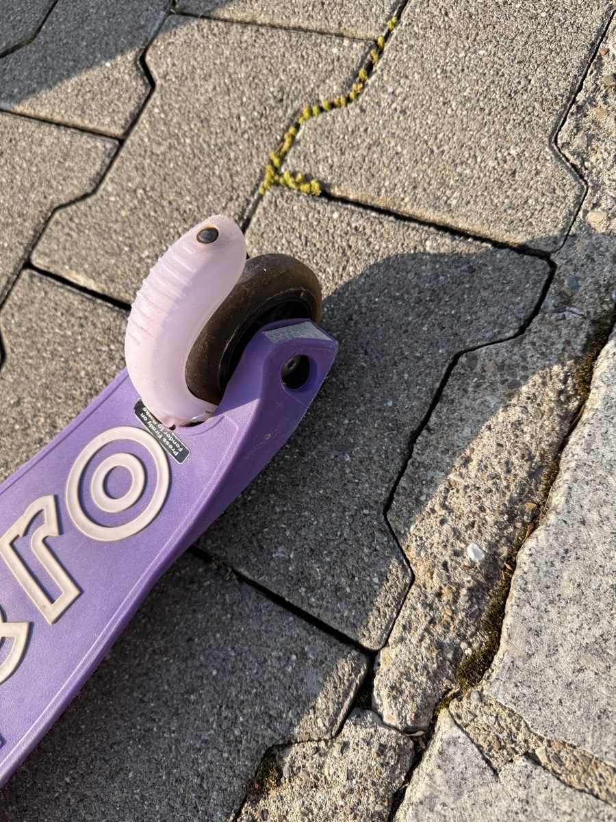 Micro Kickboard: Trottinett MINI MICRO DELUXE LED – Usato da Illnau venduto da DuNa 2