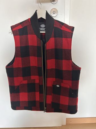 Gilet Dickies à carreaux rouge noir taille M bon état