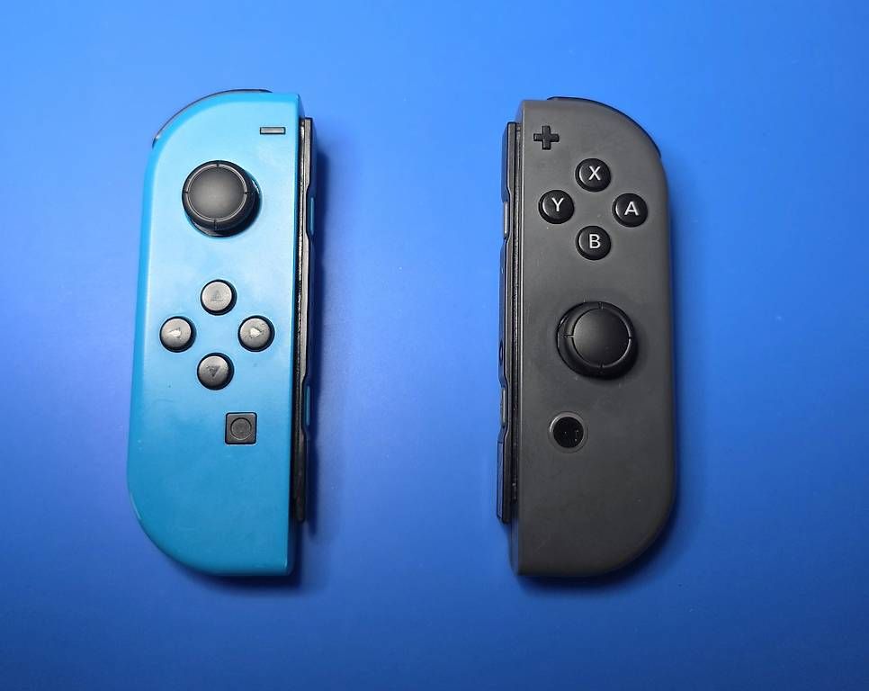 Controller: Joy-Con Nintendo Switch joystick Hall – Usato da Cottens FR venduto da SteveBssk