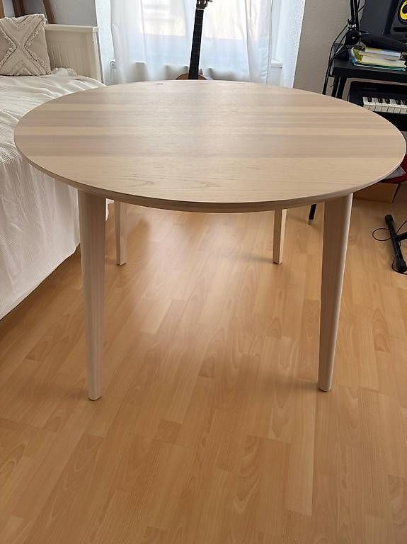 Tavoli: Runder IKEA-Esstisch  – Usato da Adliswil venduto da NiniGiulia