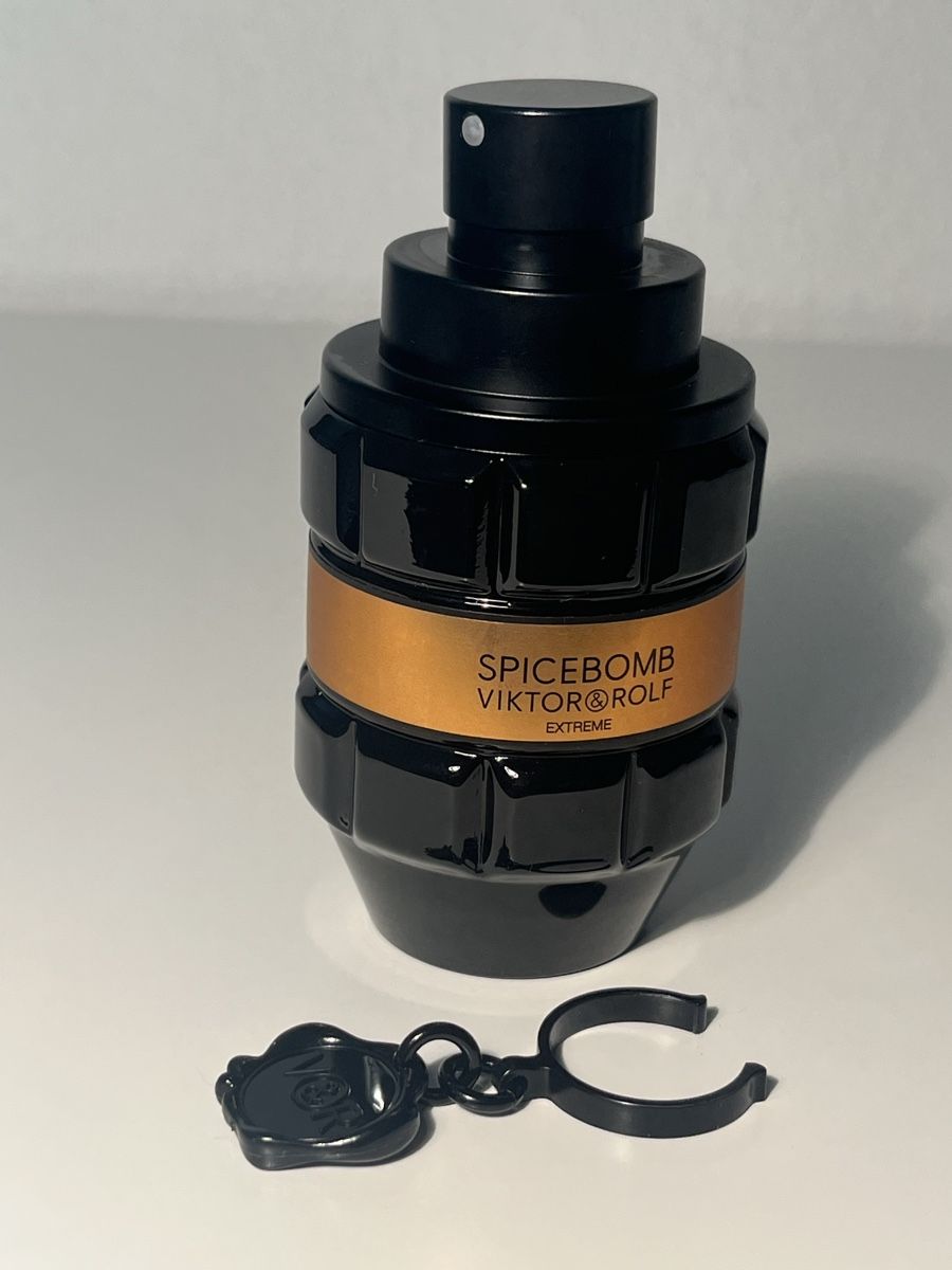 Profumi & Eau de Toilette: Viktor & Rolf Spicebomb Extreme - Eau de Parfum, 50 ml – Usato da Frauenfeld venduto da tol_d8cj 1