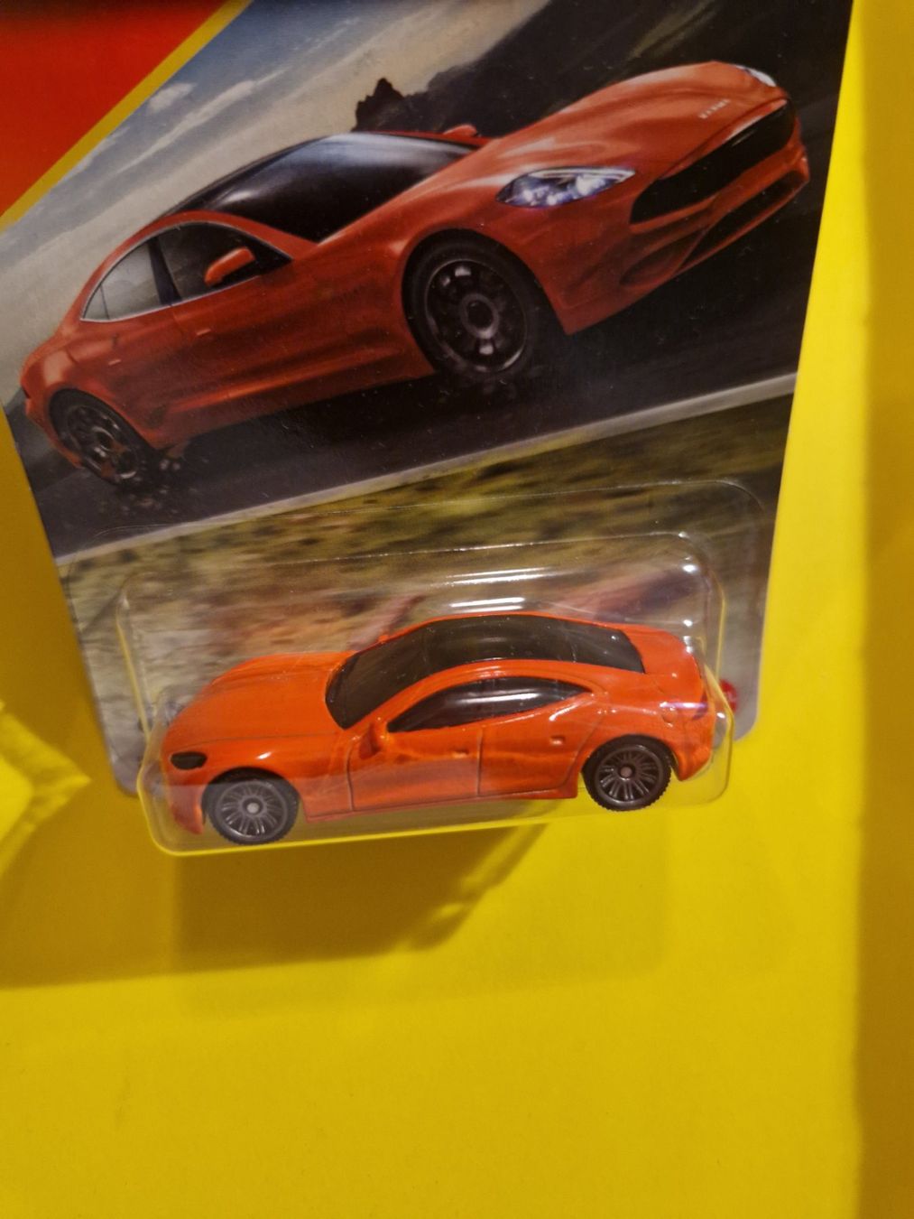 Matchbox Modellautos: Matchbox KARMA REVERO – Neu und originalverpackt aus Oftringen von Rotor 3