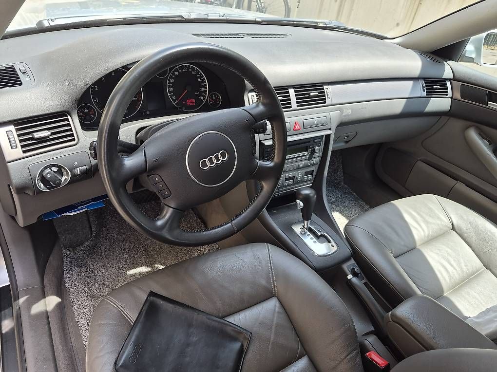 Autos: Audi A6 Avant Automat – D'occasion à Zürich par Laura1804 4