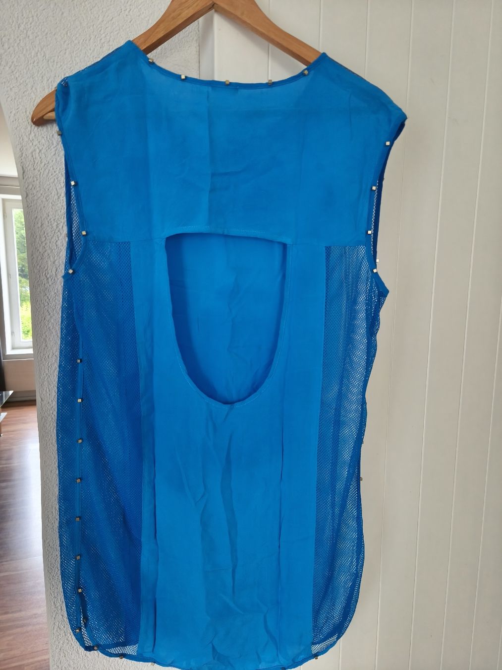 Blusen, T-Shirts & Tops: Hellblauer Calzedonia-Strandüberwurf – Grösse S. – Gebraucht aus Wohlen AG von art_9qvl 1