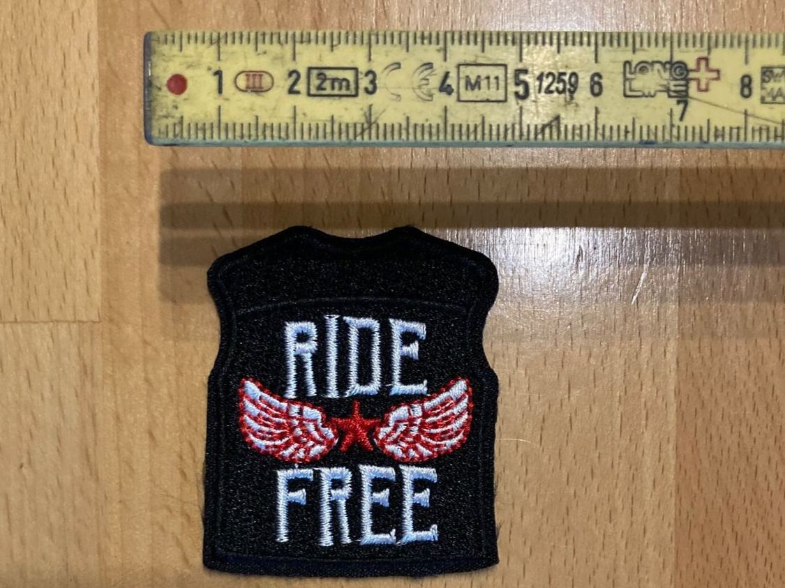 Insignes: Patch Aufnäher Sticker 30 – Neuf (Voir description) à Horn par abutre72
