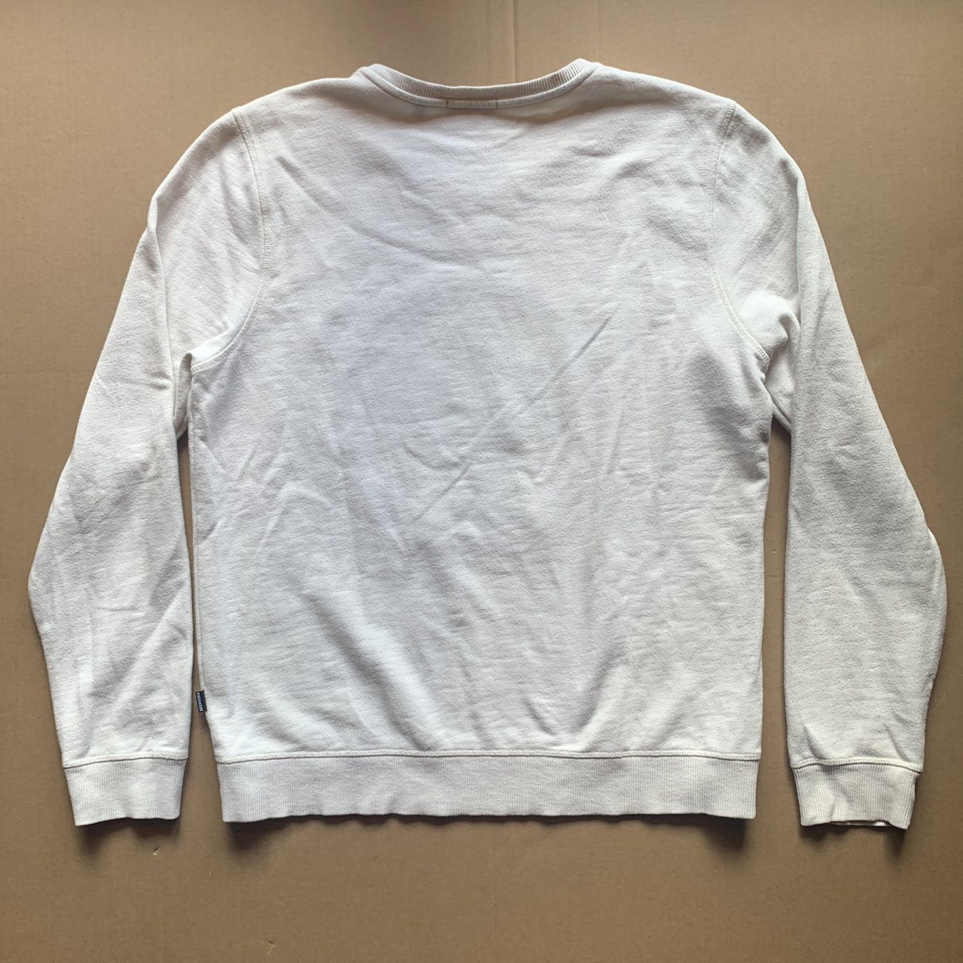 Chiemsee Pullover & Sweatshirts: Weißes Chiemsee-Sweatshirt – Gebraucht aus Chalais von Decoarts.art 1