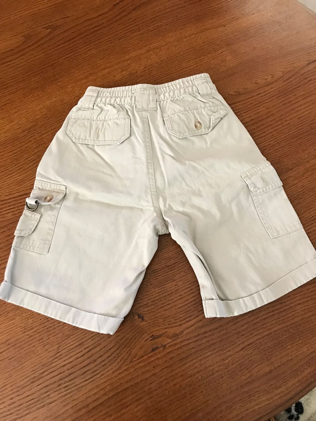 Pantaloni: Short cargo enfant – Usato da Montsevelier venduto da ber_88db 1
