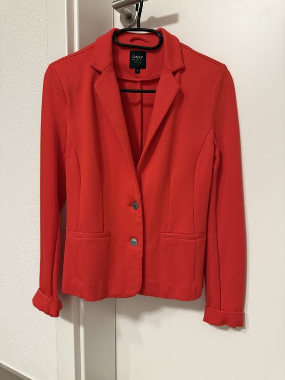 Only Giacche: Roter Blazer / Grösse S – Usato da Villigen venduto da Liviaange