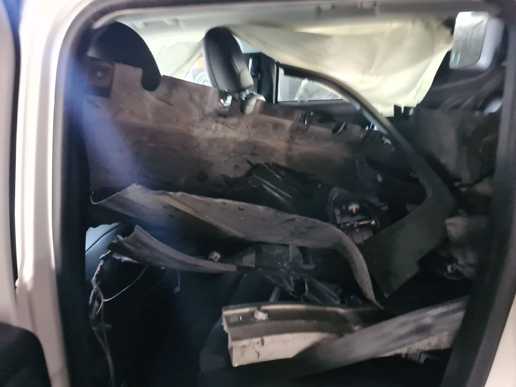 Jeep Autos: Unfallwagen – Défectueux à Kerzers par Pesche12 4