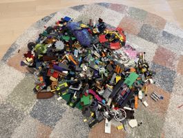 Lego (6.6kg) 