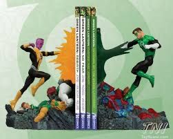 Figuren: DC Comics 2008 Green Lantern vs Sinestro BookendsDC – Gebraucht aus Oberentfelden von FiguresAndGamesPlace