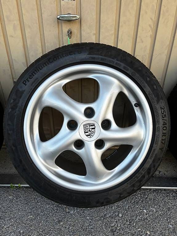 Pneumatici & Ruote complete: Roues Porsche 996 17" – Usato da Genève venduto da tan_wh8t 2