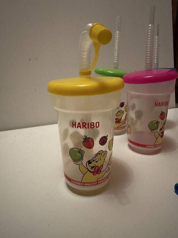 Bicchieri: Lot de 6 verres pour enfant  – Usato da Les Acacias venduto da DeborahK03 2