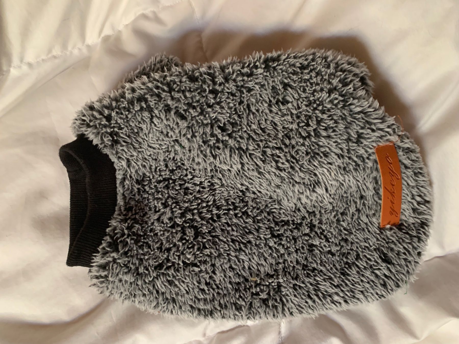 Abbigliamento: pull-over petit chien – Usato da Turbach venduto da mel_q2ry