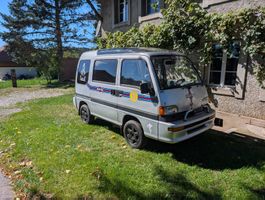 Subaru E12 Libero - Super Deluxe
