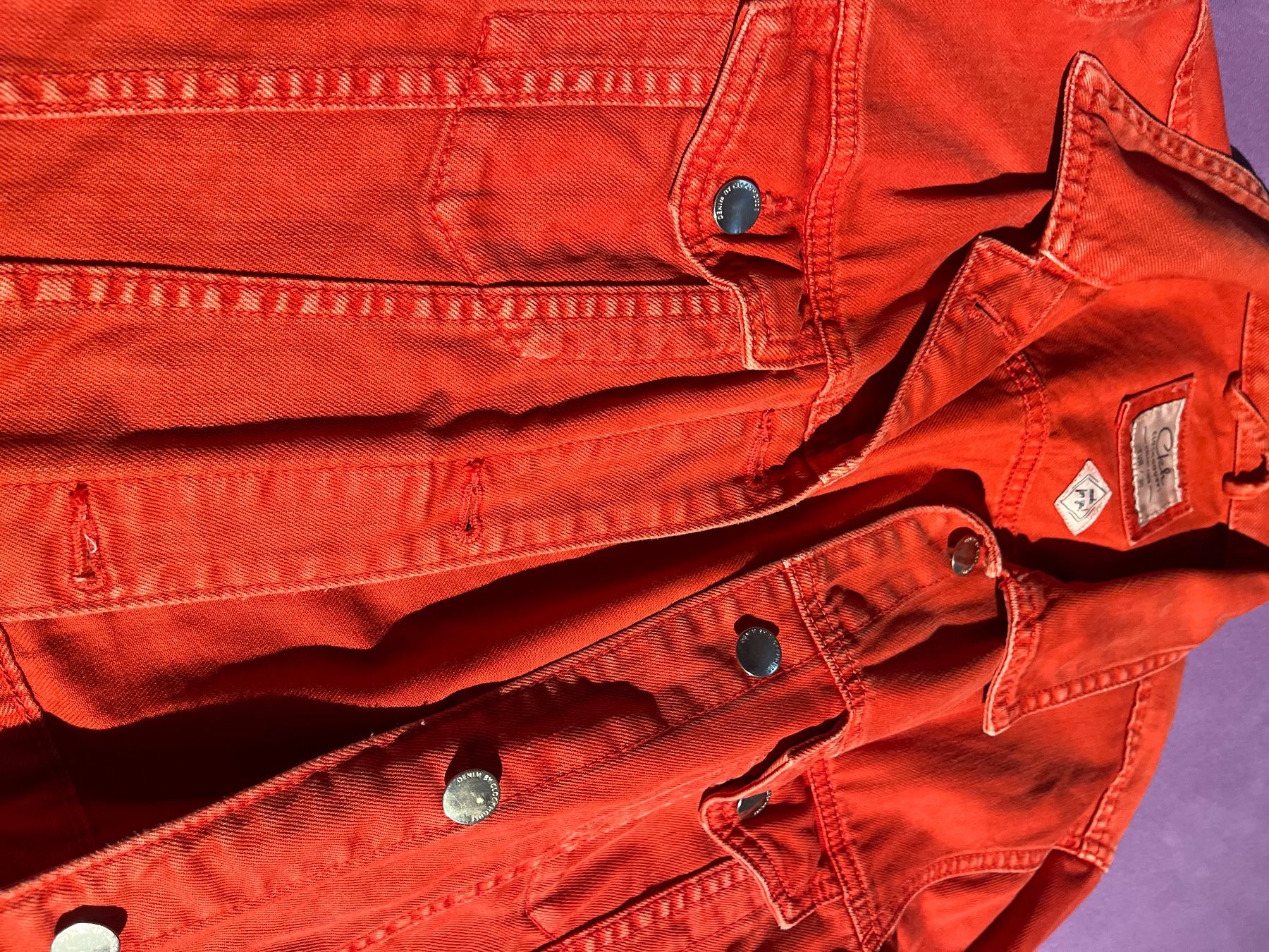 Giacche: Jeansjacke – Usato da Hombrechtikon venduto da Kaatja 1