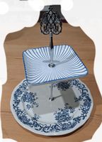 Etagère 2-stöckig, Vintageteller blau, Stange spez