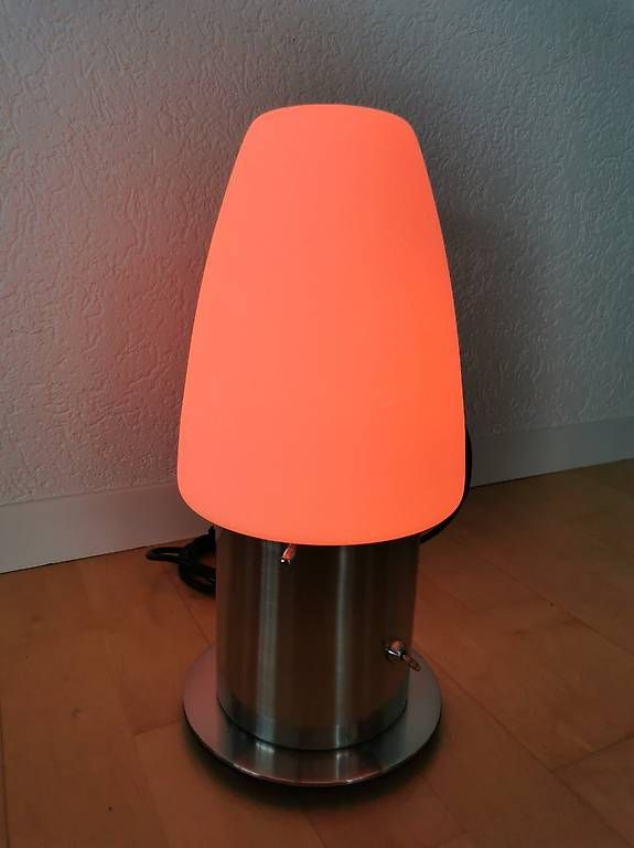 Lampade: Tischlampe mit Farbwechsel – Usato da Lauerz venduto da Power-Angel 4