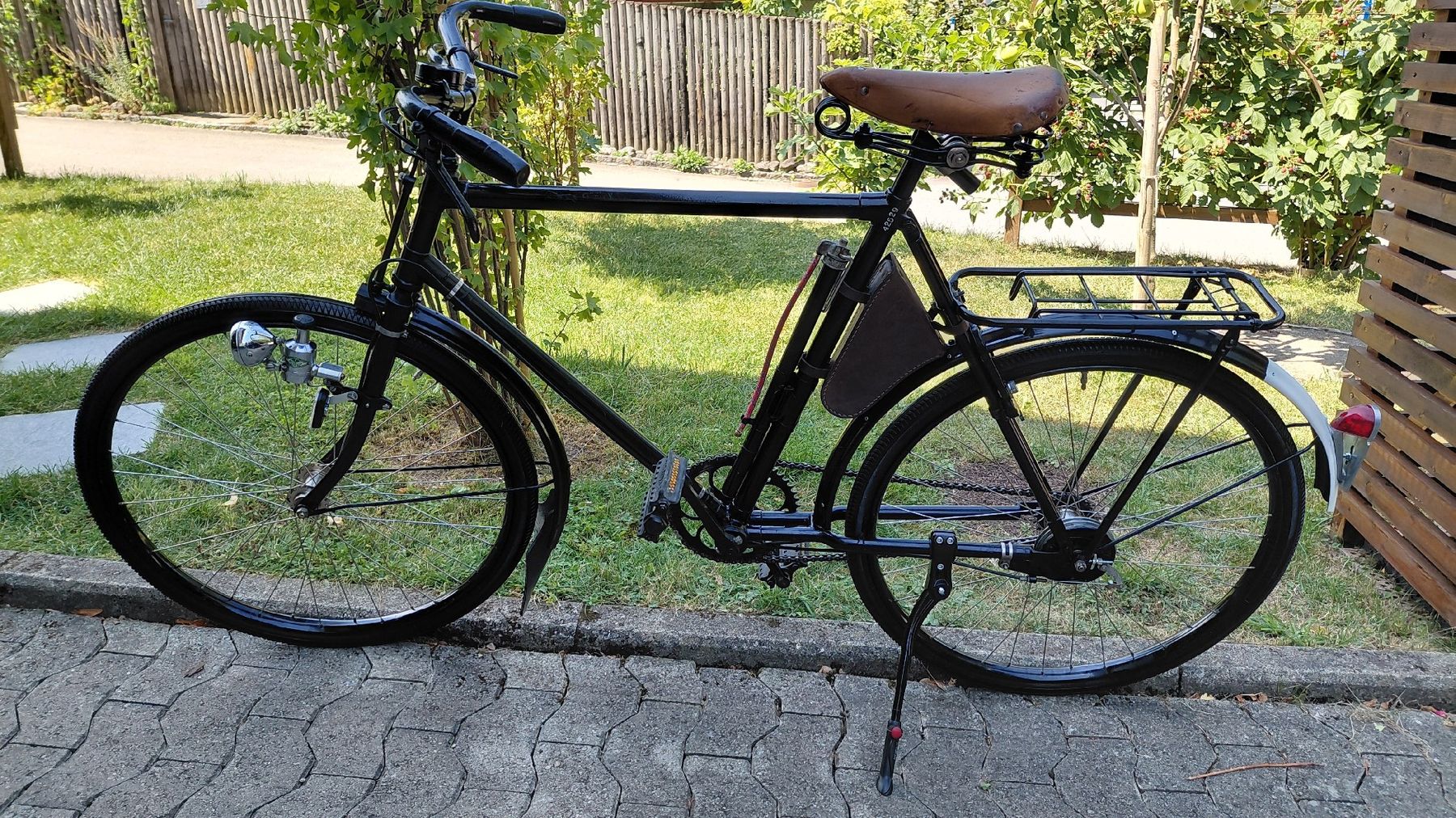 Schweizer Armee Velos: Armeefahrrad / Armeevello – Gebraucht aus Herisau von JeromeW1982 1