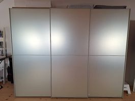 Kleiderschrank - top Zustand