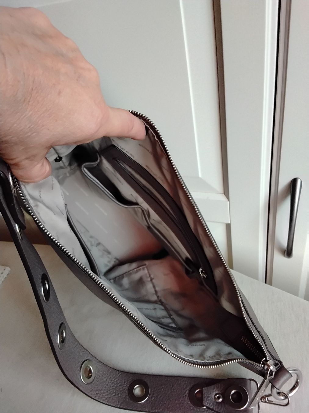Michael Kors Taschen für Damen: M.Kors Ledertasche – Neu (gemäss Beschreibung) aus Fey von ladamedunil 3