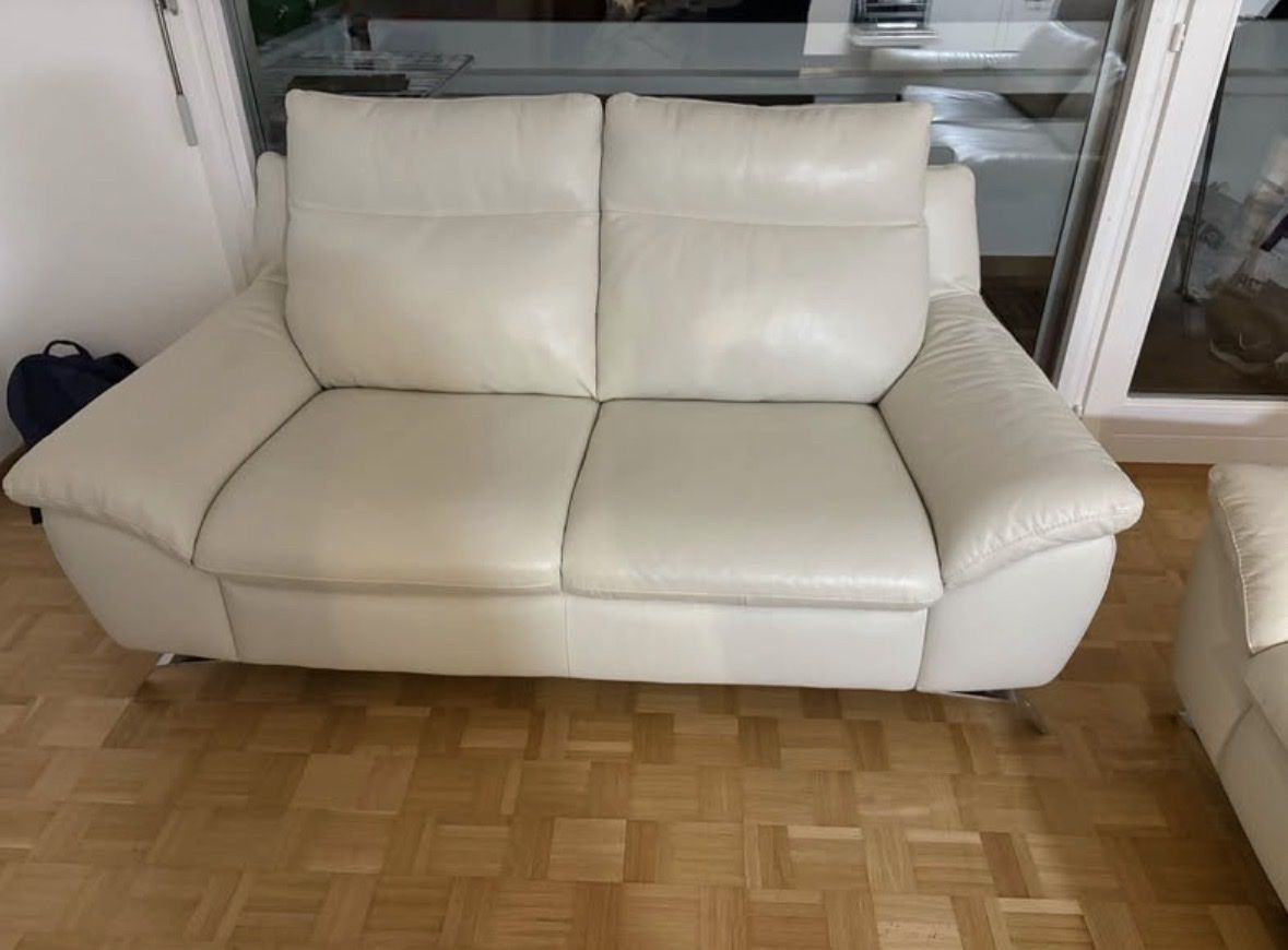 Sofas: Lot de 2 canapé cuir  – Gebraucht aus Tolochenaz von sab_y9km
