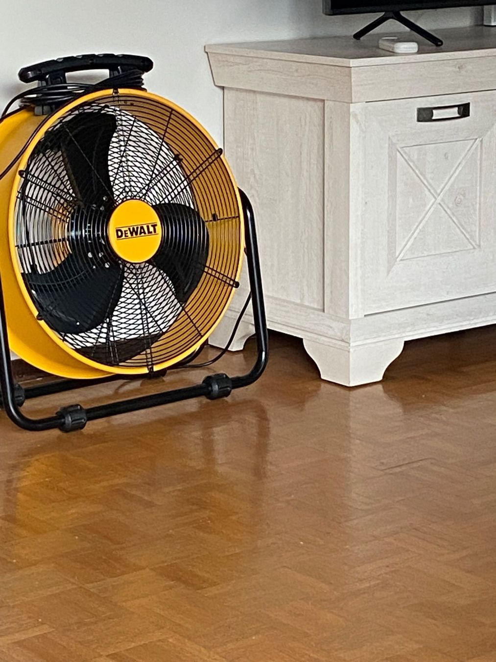 Dewalt Ventilateurs: DeWalt Ventilator gelb guter Zustand – Neuf (Voir description) à Romanshorn par Rico02 1