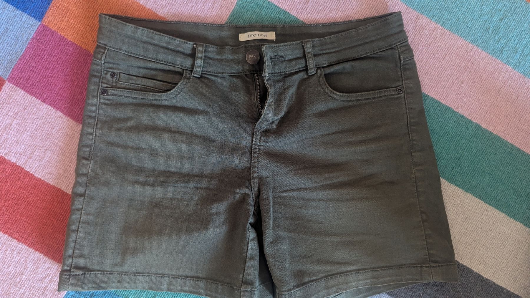 Promod Pantaloni: Damen Kurze Hose 36 – Usato da Feuerthalen venduto da ale_8zjl
