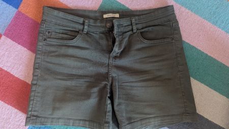 Damen Kurze Hose 36