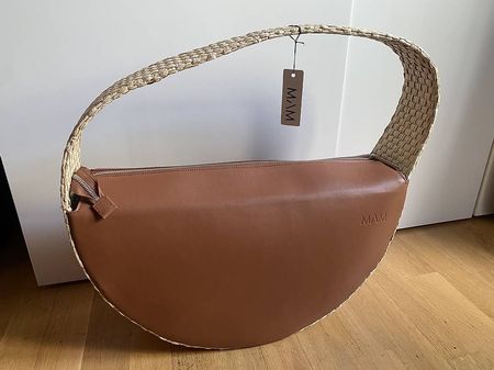 Neue MAM Designer Tasche Halbrund
