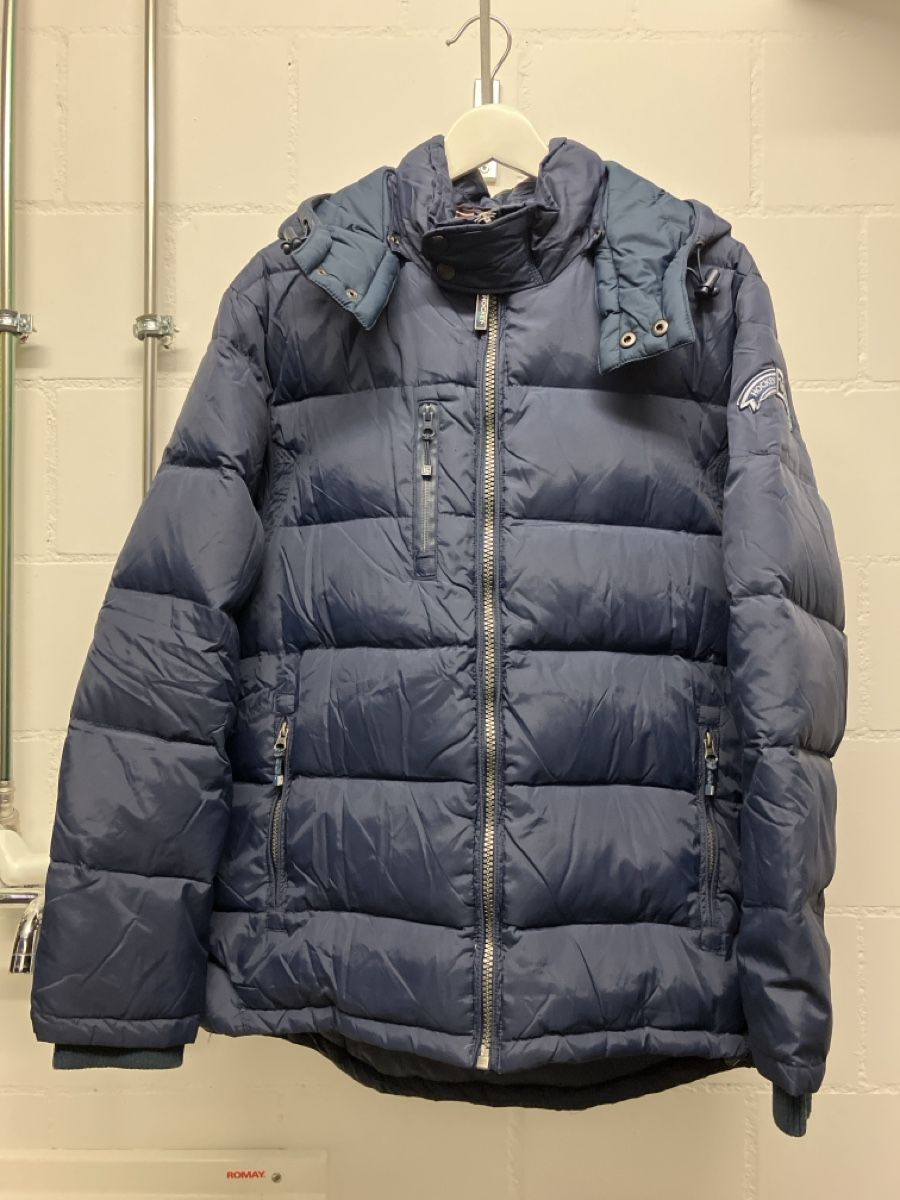 Giacche: Daunenjacke von HP16, Grösse L – Usato da Wettingen venduto da BAG4478