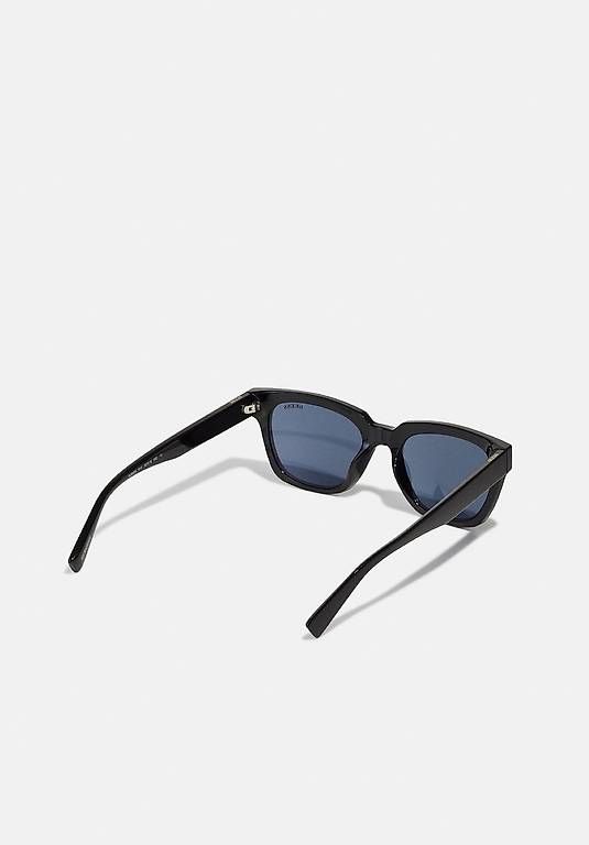 Occhiali & Lenti: Guess Sonnenbrille  – Usato da Meggen venduto da nik_lmh6 1