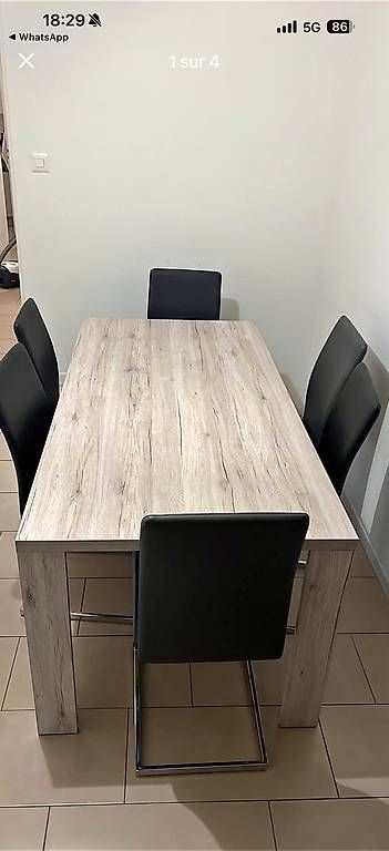 Tischset: Table et chaises – Gebraucht aus Daillens von calsy