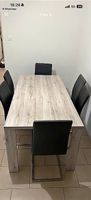 Table et chaises