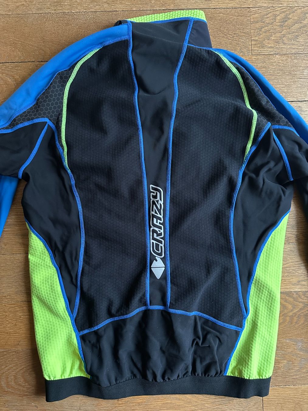 Vestes: Crazy Idea Trainingsjacke – D'occasion à Luzern par Johannas-flohmarkt 4
