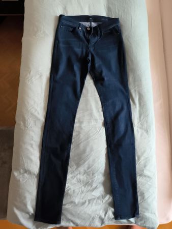 Hugo Boss Damenjeans Gr. 26/34 – neuwertig
