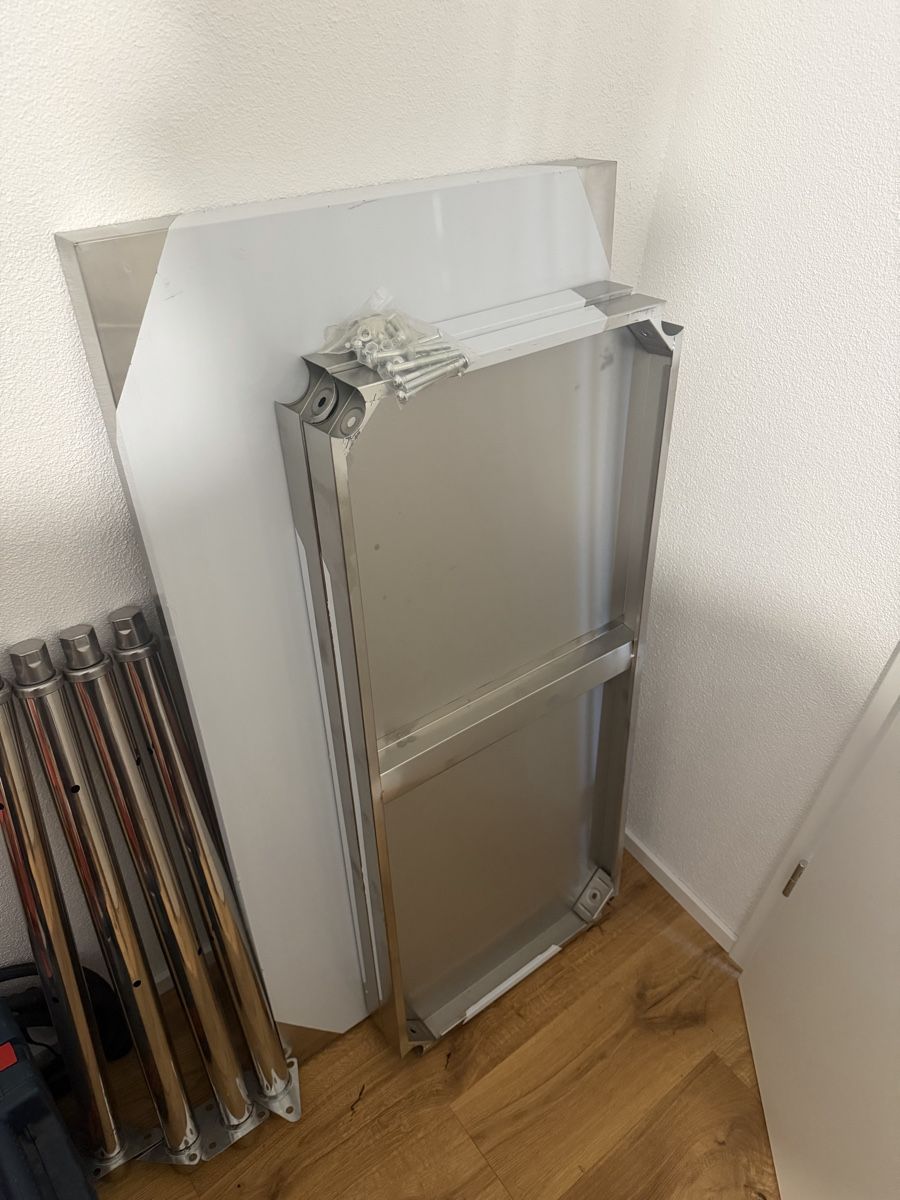 Tavoli: Wiltec Arbeitstisch  – Nuovo (secondo la descrizione) da Wangen b. Olten venduto da Smay_303 5