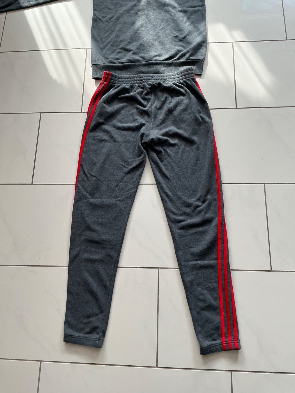 Adidas Completi: Adidas Trainer Gr.176 – Usato da Biel-Benken BL venduto da Sahra1 5