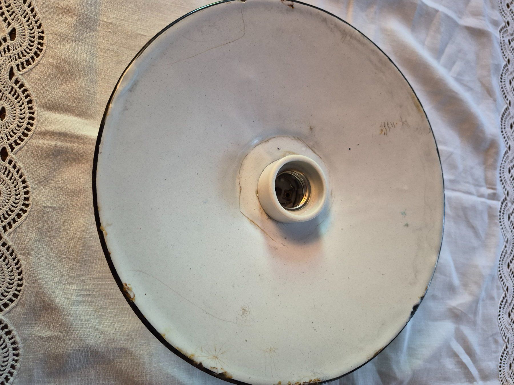 Lampade: lampe en métal émaillé ancienne – Usato da charmoille venduto da mir_my9f 3