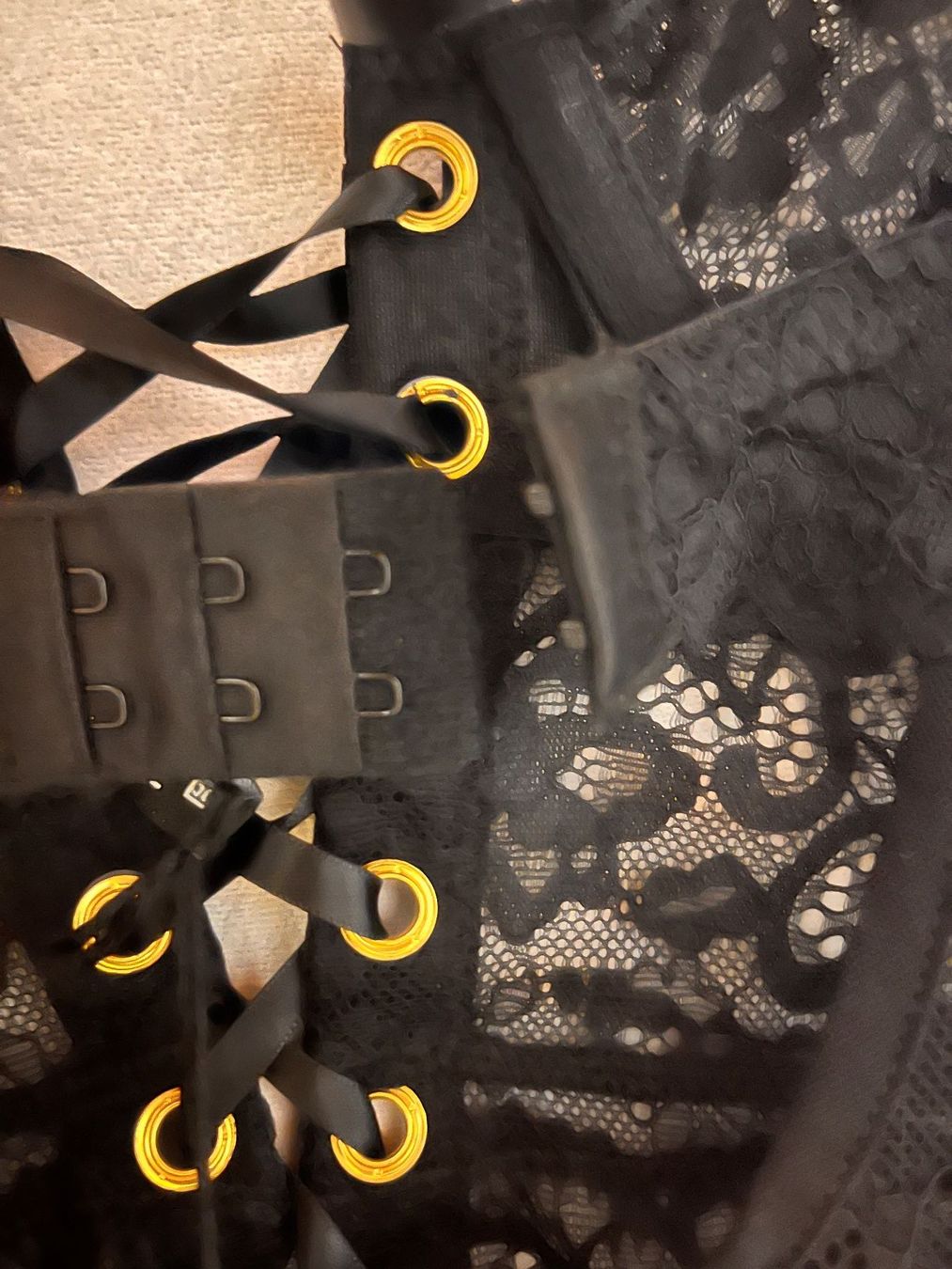 Altra biancheria intima: JETTE, Spitzen-Body, Grösse 70B, Farbe Schwarz – Nuovo e nell'imballaggio originale da Rudolfstetten venduto da gst_g7xl 9
