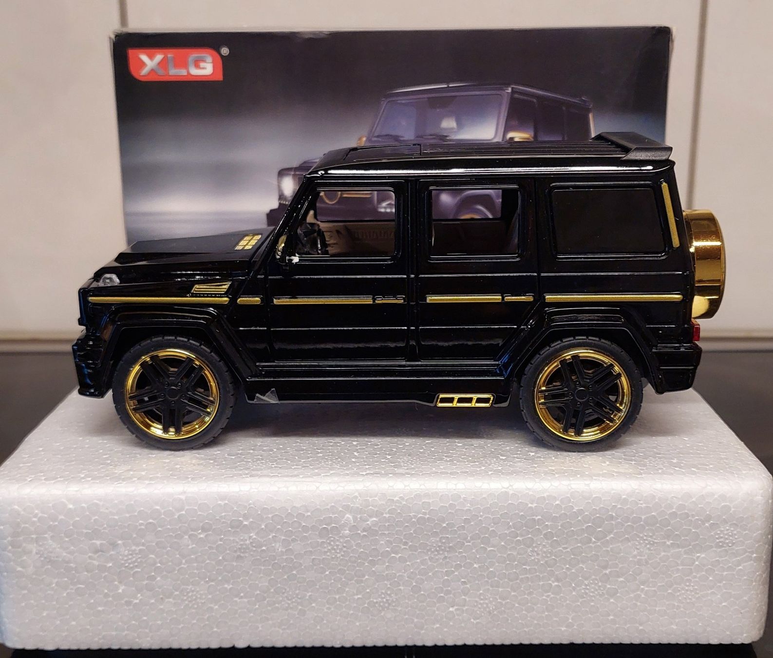 Modellini d'auto: Mercedes Benz G65 AMG – Usato da Hauenstein venduto da davia72