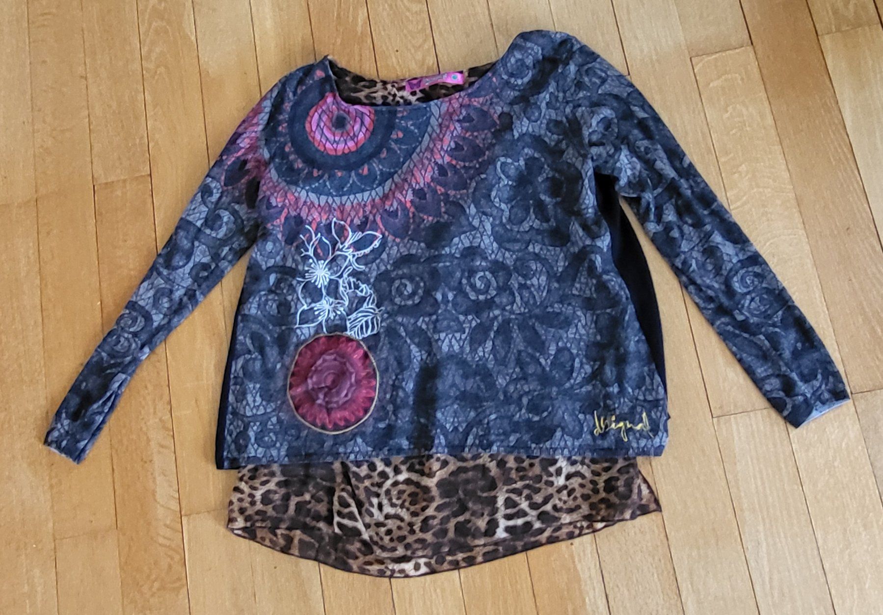 Desigual Maglioni & Felpe: DESIGUAL Pullover Grösse M – Usato da Biberist venduto da Jazzi1