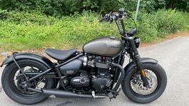 Triumph Bobber Black 1200  Ironstone