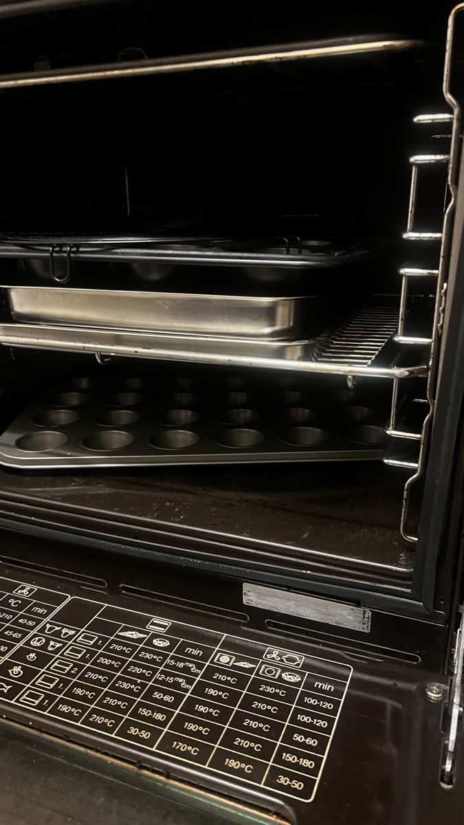 Miele Backöfen: Miele 55cm Backofen mit Glaskeramik – Gebraucht aus Trasadingen von Kaffee.mann 5