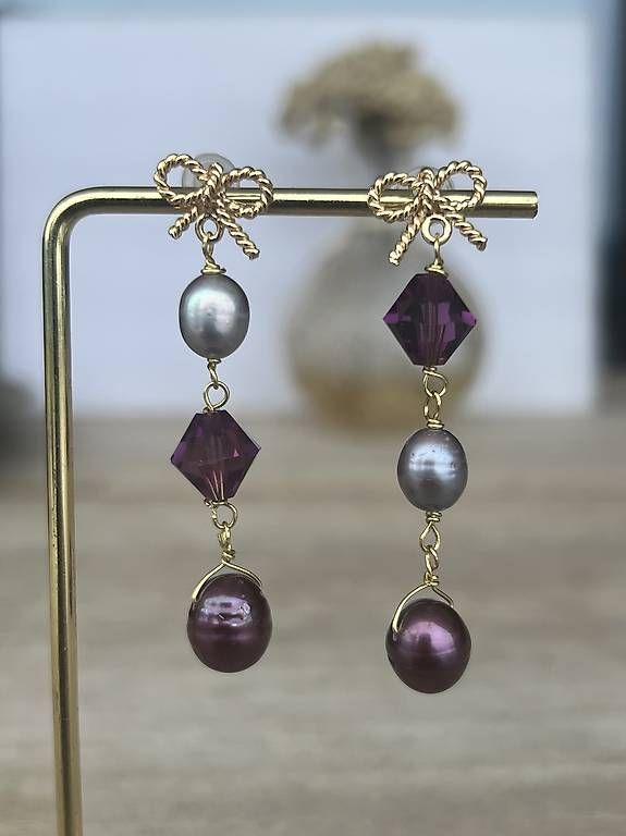 Ohrringe & -stecker: Süsswasser und Swarovski Perlen Ohrringe  – Gebraucht aus Buchs SG von jco_st8t 1