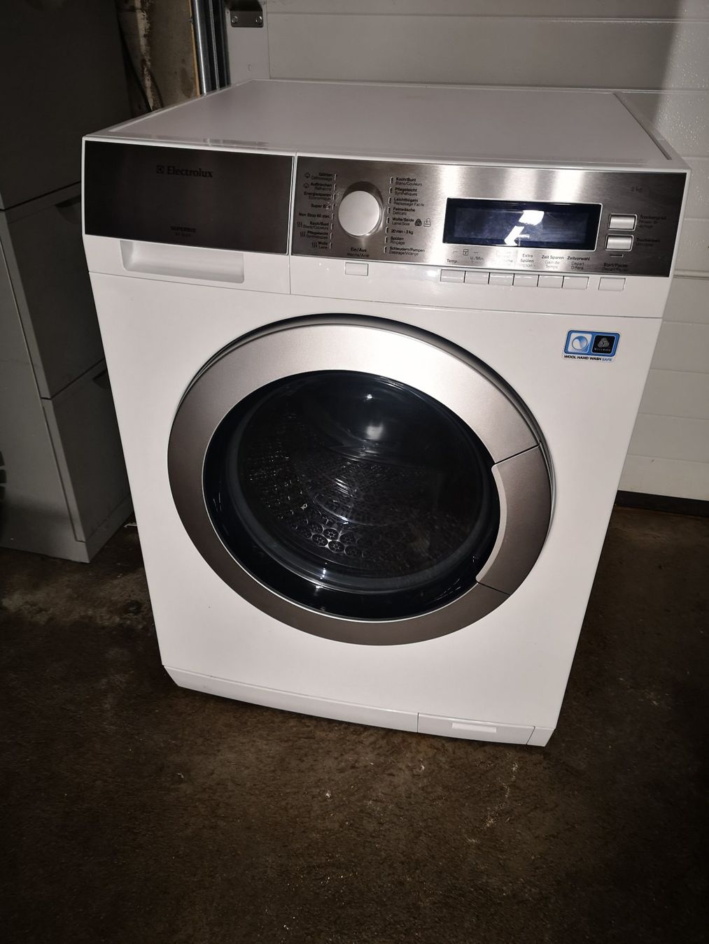 Electrolux Lavatrici: Electrolux Waschmaschine 9kg, Super Luxe WT SL4 E – Usato da Grasswil venduto da tobias9891 7