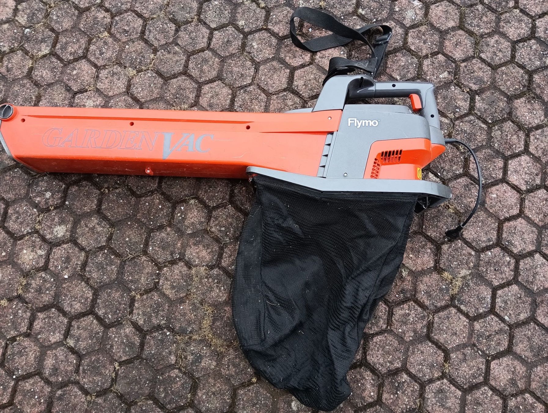 Soffiatori & Aspiratori per foglie: Laubbläser funktionstüchtig mit Sack – Usato da Gunzwil venduto da Flugzeug0
