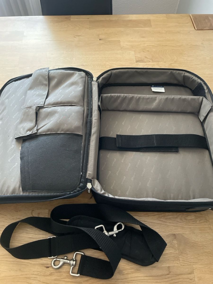 Taschen: Laptoptasche Targus schwarz – Gebraucht aus Willisau von Budy02 3