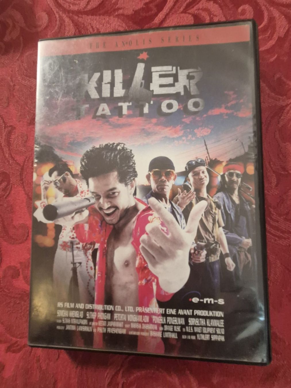 Tutti i DVDs: Killer Tattoo DVD - Action, Spannung, Humor – Nuovo (secondo la descrizione) da Zollikofen venduto da wir_verkaufen