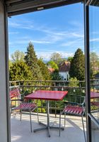 Schaffner Tisch und Stühle